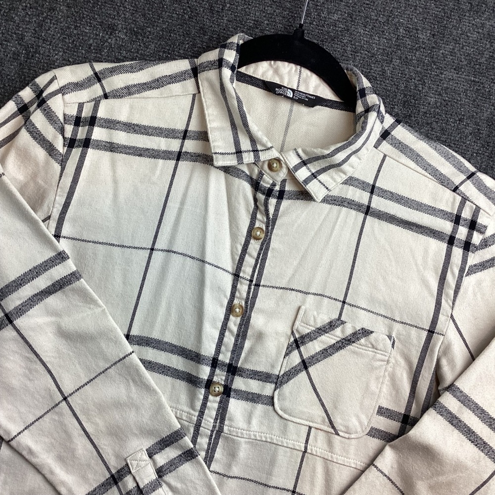 The North Face Womens Small Plaid Button Down Shirt Cream Navy Long Sleeve 237